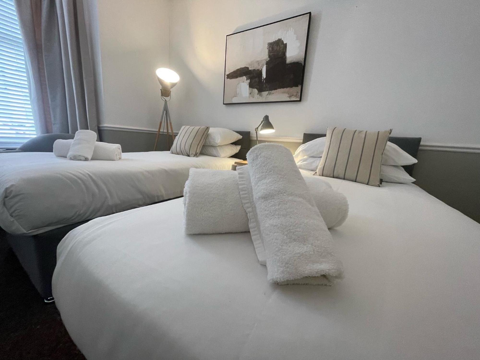 Central Hotel Норвич Экстерьер фото