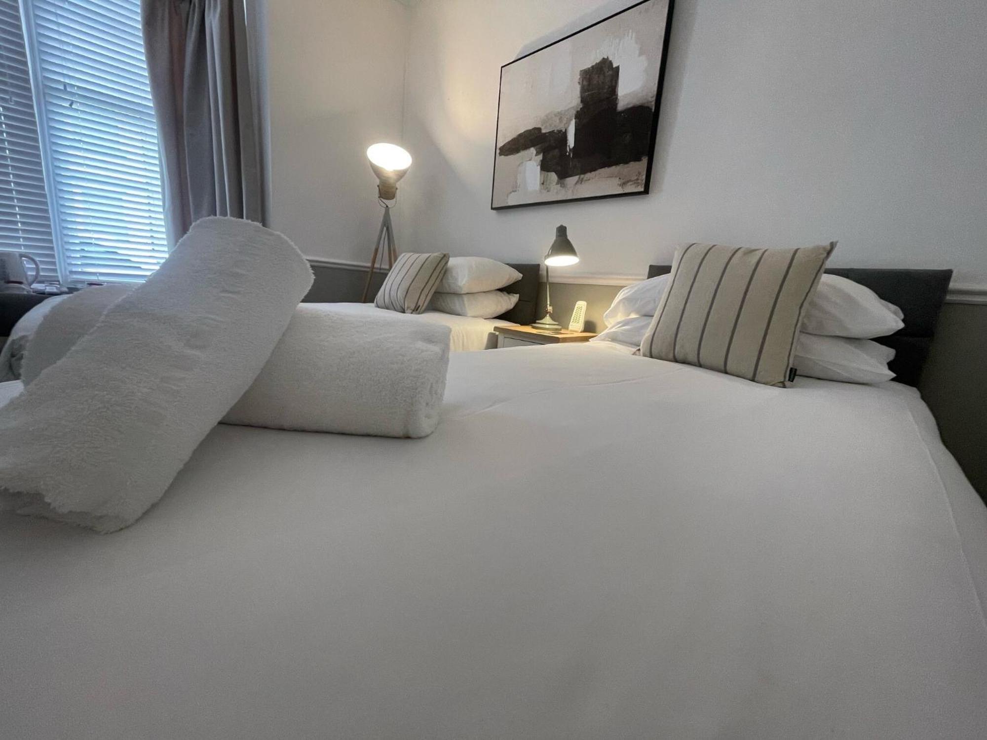 Central Hotel Норвич Экстерьер фото
